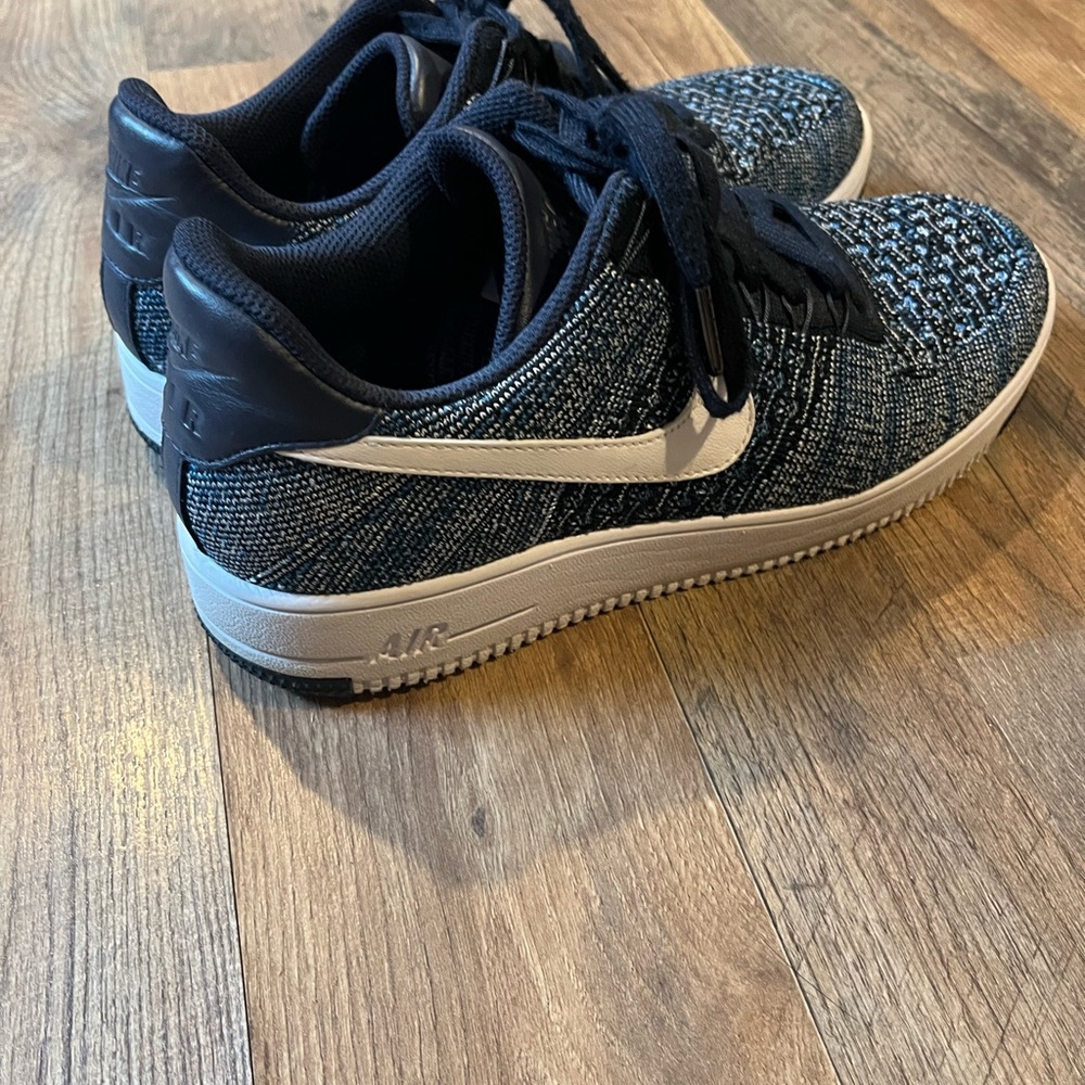 AF1 - Picture 3 of 3